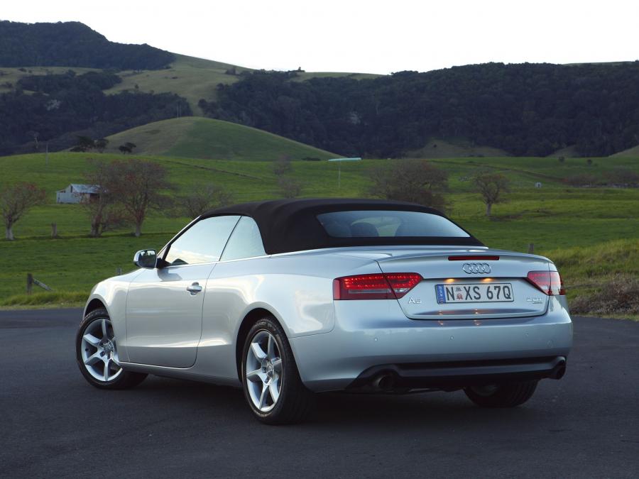  Audi A5 Cabriolet 2.0T 2009 года  (AU) (фото 4 из 22)